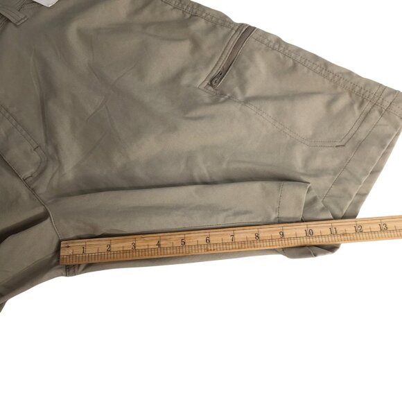 Wrangler Shorts Mens 40 Khaki Performance Zip Cargo 10 Inseam UPF 50 Wicking - Picture 8 of 16